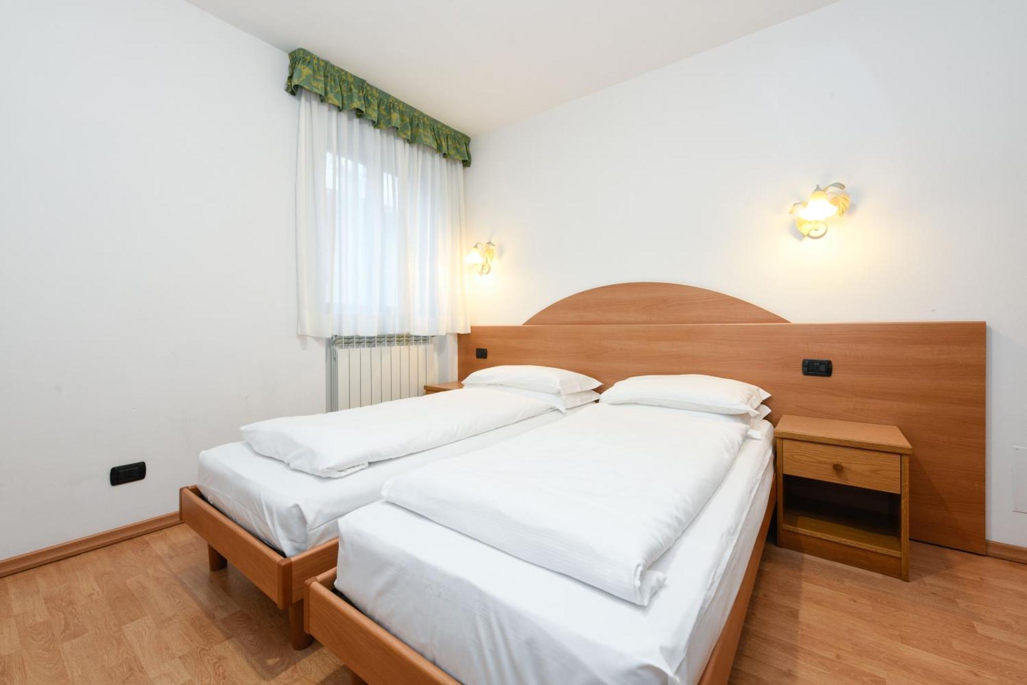 Hotel Denny Pinzolo Esterno foto