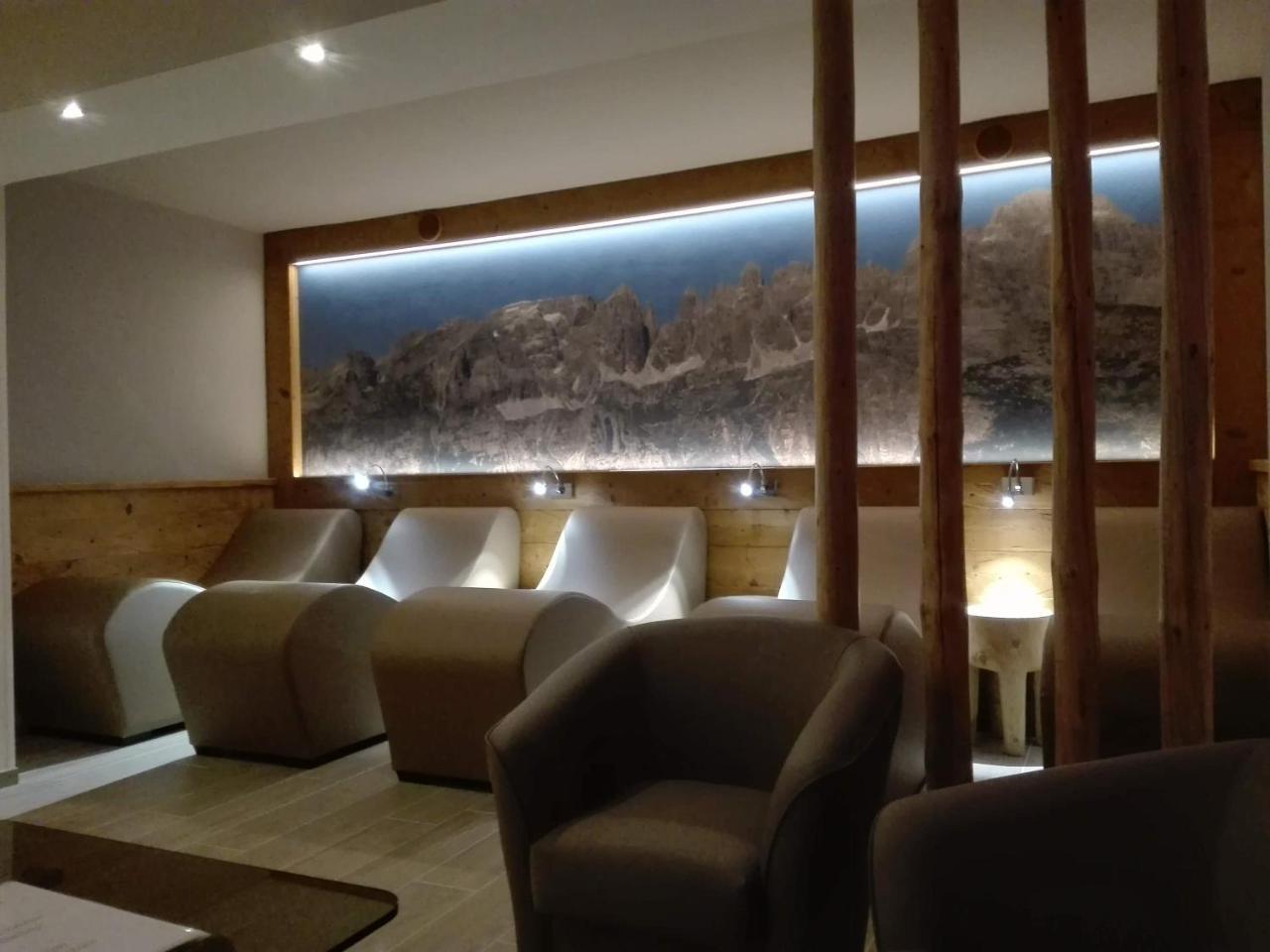 Hotel Denny Pinzolo Esterno foto